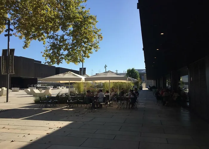 Old Market Place 귀마레스